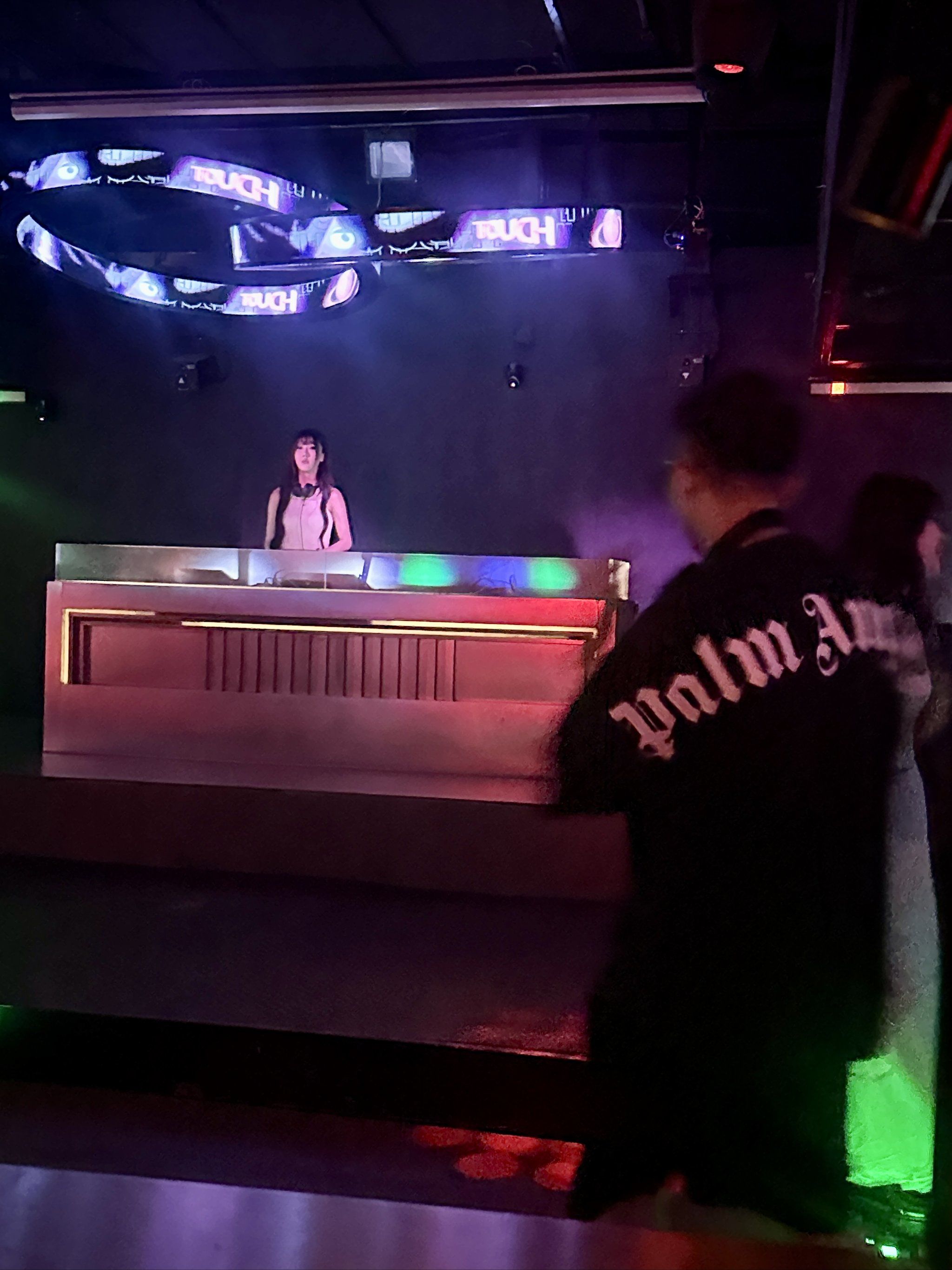 怀化商务KTV一小时费用-中方县ktv预定